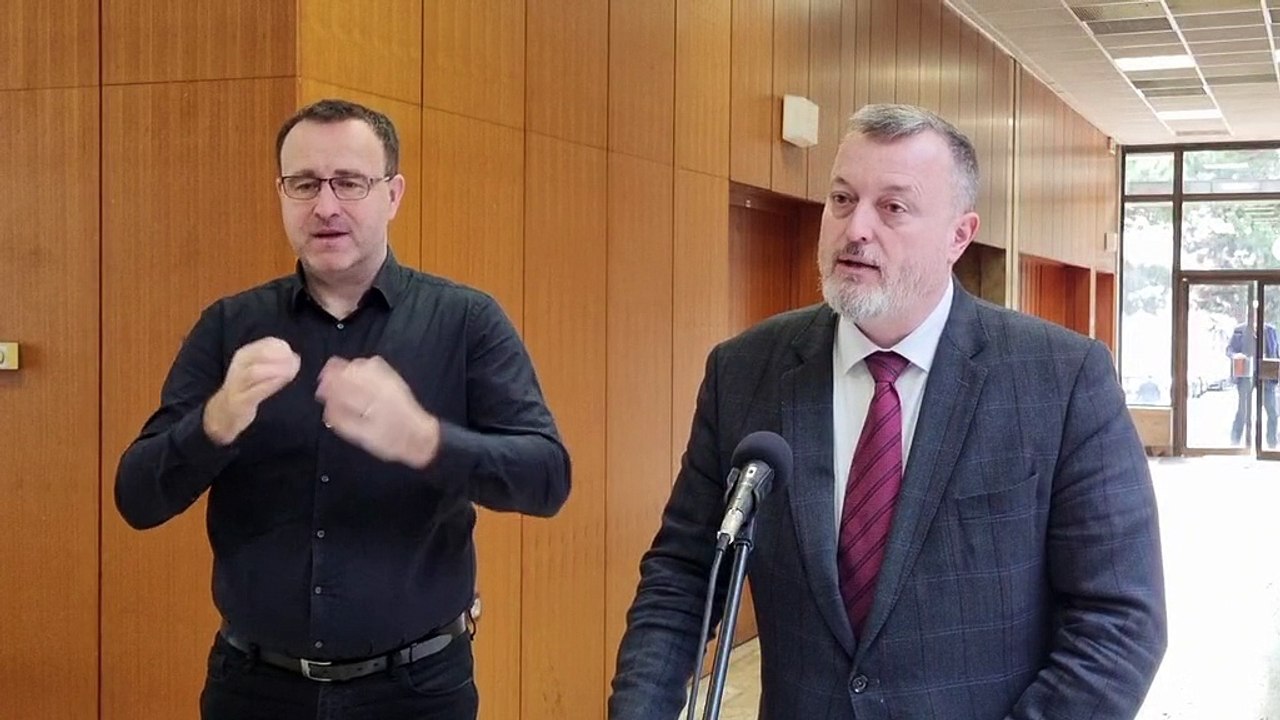 ZÁZNAM: Brífing dočasne povereného ministra práce M. Krajniaka