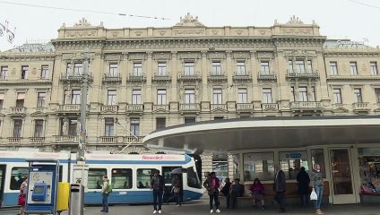 Ações do banco Credit Suisse registram queda de mais de 30%