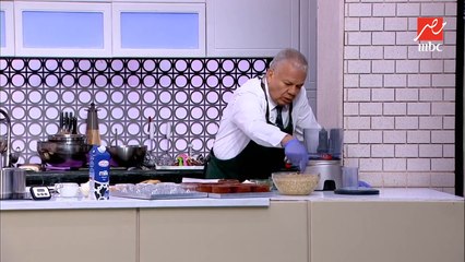 الشيف حسن وطريقة تحضير عجينة الطعمية بكل التكات والحركات