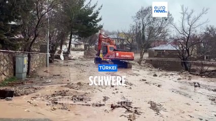 Erst das Beben, jetzt Fluten: Menschen werden in Zelten vom Wasser überrascht
