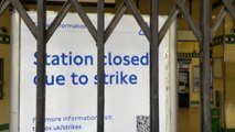Nel Regno Unito sciopero per l'inflazione, chiude metrò di Londra