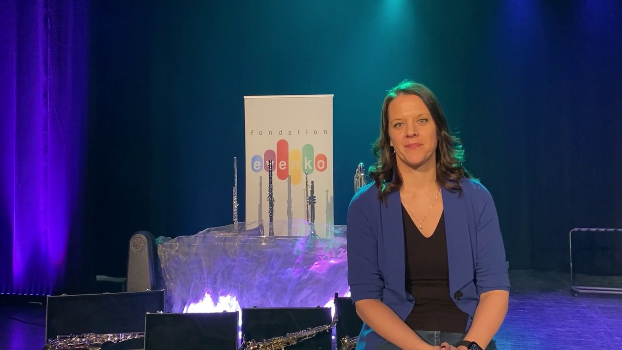 Des mots de l'enseignante de musique (Le Reflet - Guillaume Gervais)