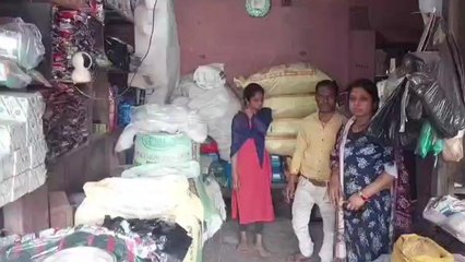 अररिया: अज्ञात चोरों ने किराना दुकान से हजारों रुपये का सामान किया चोरी, देखें वीडियो