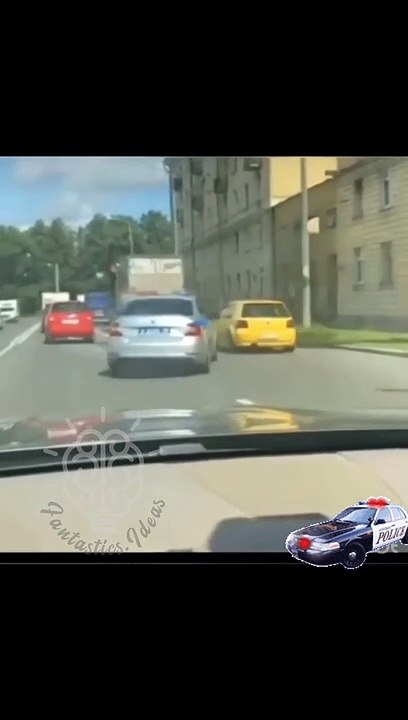 Interesante persecución policial 