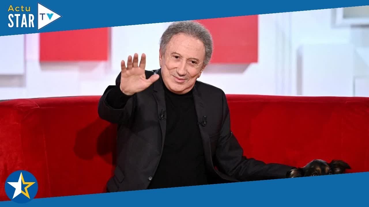 Michel Drucker : Ses aventures, à peine majeur, avec des femmes plus mûres, "elles avaient plus de..
