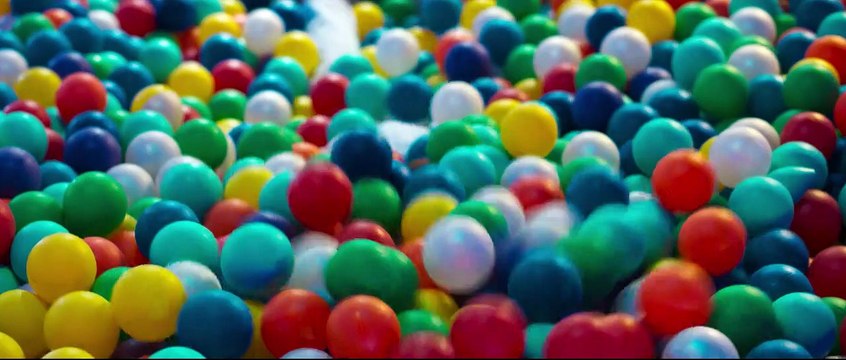 Le Nouveau Jouet Bande-annonce VF