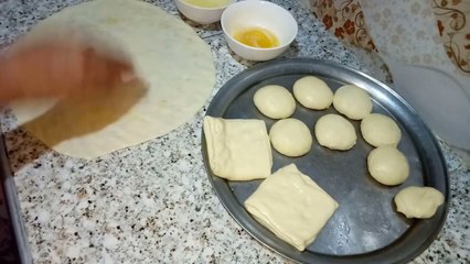 Ces vidéos ne sont pas des conseils financiers