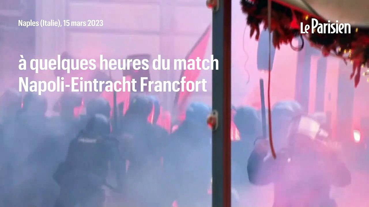 Très violents affrontements de hooligans avec la police avant Naples-Francfort