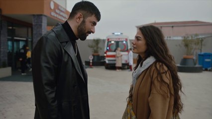 Lekesiz Adamın Kırmızı Çizgileri Var - Adım Farah 3. Bölüm