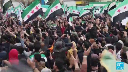 Siria: miles de personas protestan en Idlib para conmemorar 12 años en guerra civil
