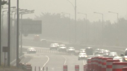 [날씨] 반짝 찬 바람, 낮에도 쌀쌀...오전까지 황사 영향 / YTN