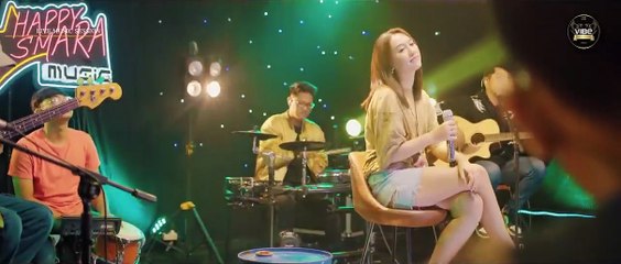 HAPPY ASMARA - EGO (Official Live Music Video)