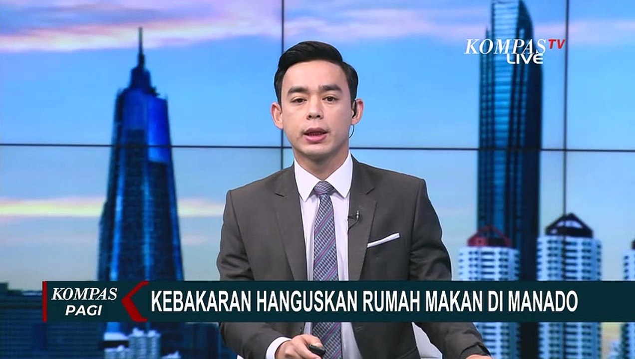 7 Unit Mobil Damkar Dikerahkan Padamkan Api di Rumah Makan Tenda di Manado