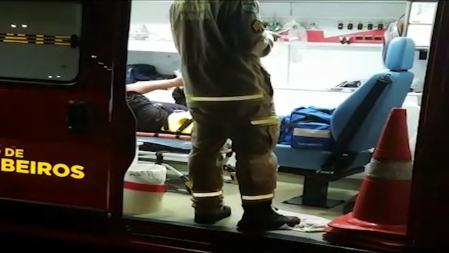 Motociclista fica ferido em acidente na Avenida Carlos Gomes