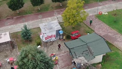 Deprem korkusu kamelyayı ev yaptırdı