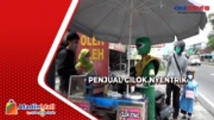 Ingat Masa Kecil, Kisah Juwanso Penjual Cilok Pakai Kostum Power Ranger di Sleman