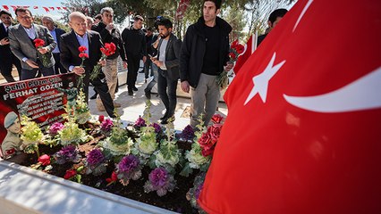 Kılıçdaroğlu, Gaziantep'te Yeşilkent Mezarlığı'nı ziyaret etti