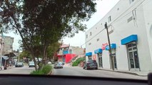 Enamórate de Tijuana en este recorrido turístico por la zona este de la ciudad, donde podrás explorar la Avenida Cucapah, la colonia Valle Verde y el CETYS 34. Descubre la autenticidad y la belleza de la región mientras disfrutas de su gastronomía y su cu