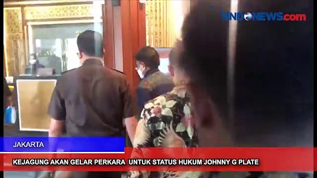 Adik Ipar Jokowi Terpilih Sebagai Ketua Mahkamah Konstitusi dan Tim SAR Masih Mencari 4 Orang Korban Longsor Bogor