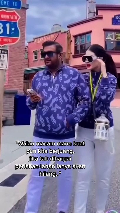 “Masa bercuti tu pon dah nampak cara dia… Dh macam bagi hint..” Baru sahaja Eina Azman muat naik Video menangis… Tak sangka Netizen korek balik video mereka bersama…