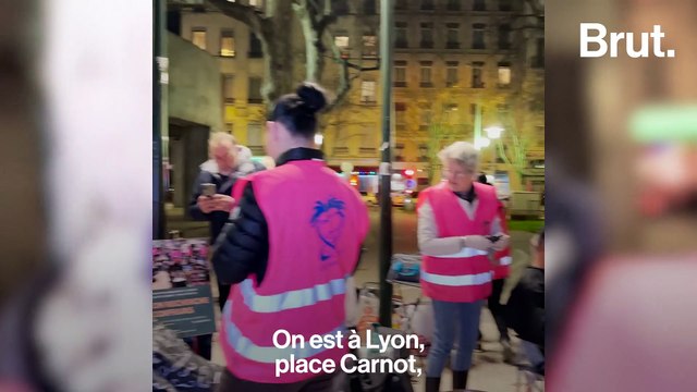 Ils coiffent gratuitement les sans-abri et les plus démunis