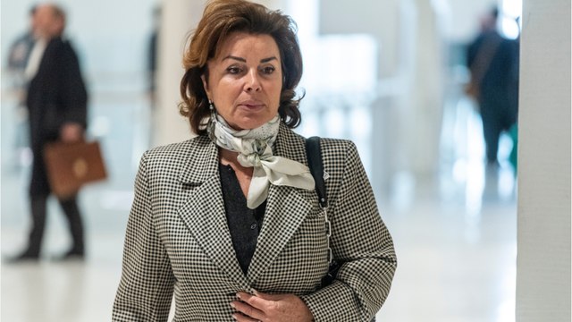 GALA VIDEO - Dominique, la veuve de Bernard Tapie, ruinée après sa mort : “Je n’avais pas de quoi acheter la pierre tombale”