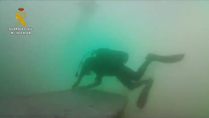 Spanish police refloat submarine suspected of transporting cocaine to Galician coast