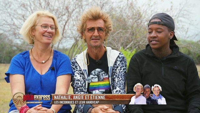 Etienne conduit la calèche du binôme d’inconnues dans Pékin Express