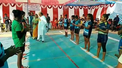 छपला की बालिका टीम ने जीती प्रतियोगिता