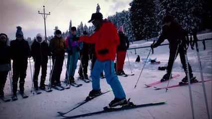 Gulmarg Snow Ski Traning for Girls at Srinagar