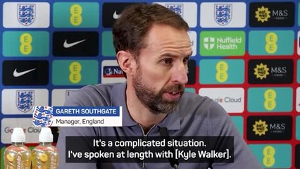 Descargar video: No conclusive evidence to leave Walker out of England squad - Southgate