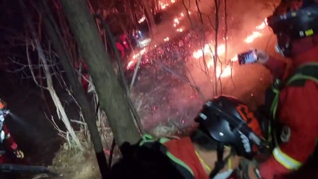 경북 상주 산불 이틀째...진화율 70% / YTN