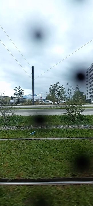 La Ville de Grenoble  Tramway A  Direction Fontaine  La Poya  #France #Grenoble #TAG #Tramway #Tram (26)
