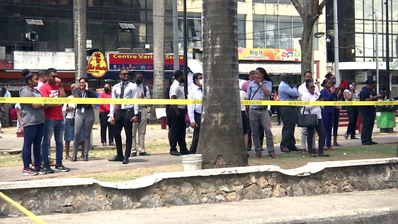 BOMB THREAT SHUTS DOWN EXPRESS HOUSE