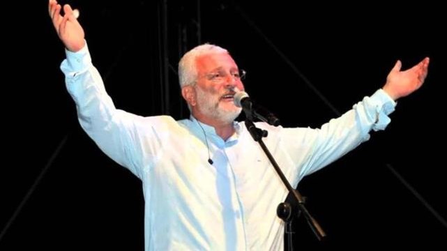 Onur Akın milletvekili aday adayı mı oldu? Sanatçı Onur Akın hangi partiden milletvekili aday adayı?