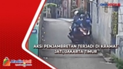 Download Video: Aksi Penjambretan di Kramat Jati, Jakarta Timur Terekam CCTV