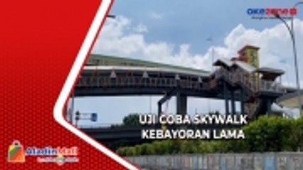 Melihat Uji Coba Skywalk Kebayoran Lama