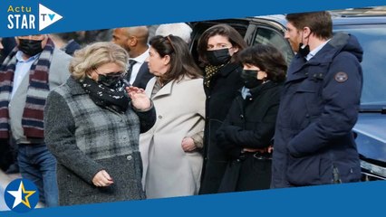 "Elle veut faire son chemin seule" : Lou Pernaut pas complice avec sa demi-soeur Julia, ses très rar