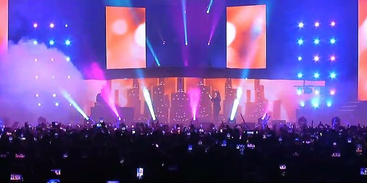 Gims chante Sapés comme jamais en live