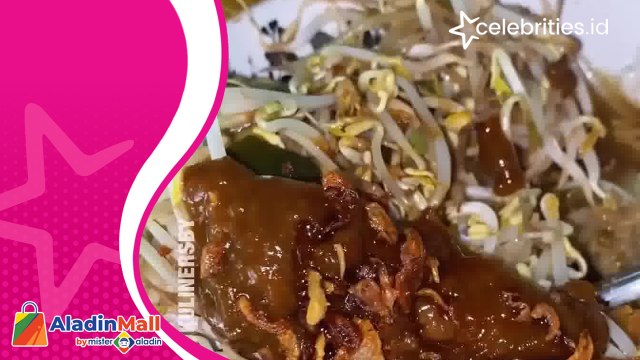 Sensasi Lontong Balap Legendaris, Harganya cuma Rp8 Ribu per Porsi