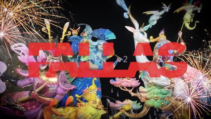 La falla `Exposición-Micer Mascó´ gana en la sección especial por primera vez en sus 74 años de historia