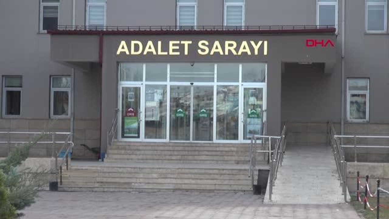 SPOR Sahaya girip Fiorentinalı futbolcuya saldıran 2 taraftar adliyede