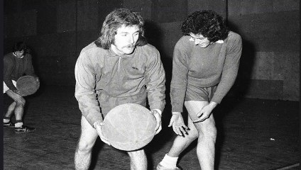 Sunderland's 1973 heroes in training before their 6th round triumph
