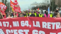 Francia, strade bloccate e raffinerie in sciopero per le pensioni