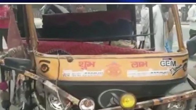 कटिहार: ऑटो और लोडर की बीच भीषण टक्कर, आधा दर्जन लोग घायल