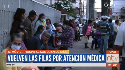 "Más fácil es verlo al papa que al médico", reclama un enfermo que madruga por atención médica