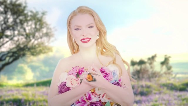 Pınar Eliçe - Sevebilseydin