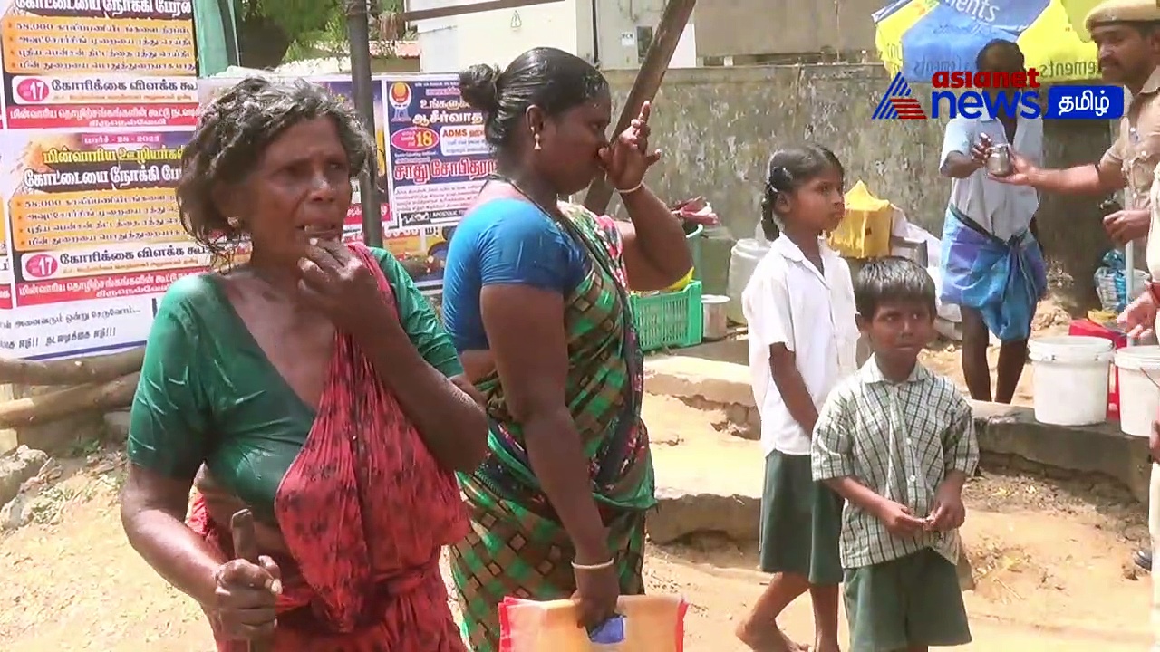 Watch : நெல்லை அருகே சொத்தை அபகரித்த மகன்! - தாயும். தங்கையும் தீக்குளிக்க முயற்சி! 