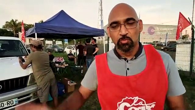 Teddy Polladou membre du bureau syndical CGTR industrie électrique et gazière en grève