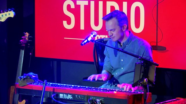 Christophe Maé - L'amour (Live) - Le Grand Studio RTL